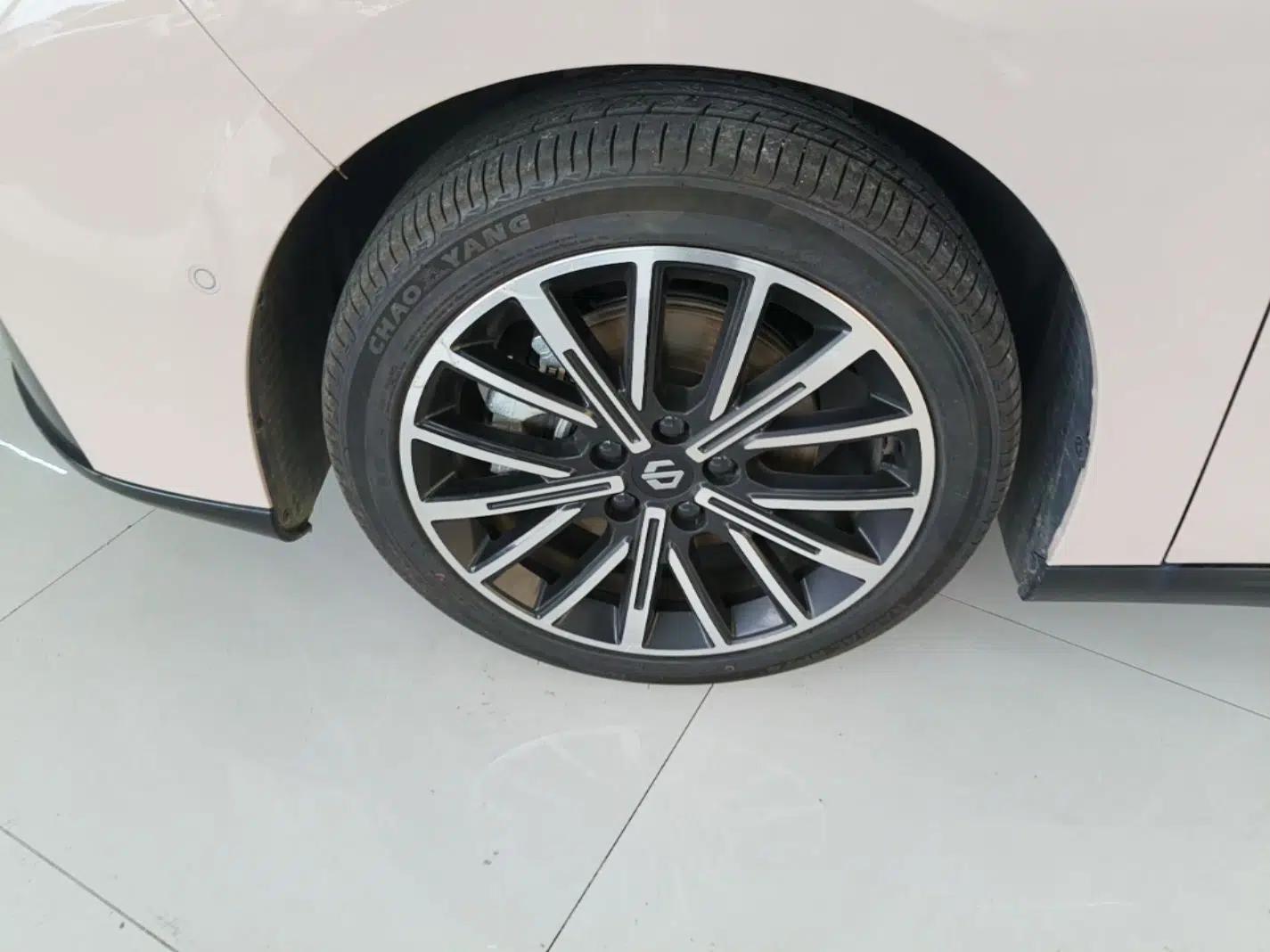 Leapmotor B01 2025 550 Comfort Edition — миниатюра 10