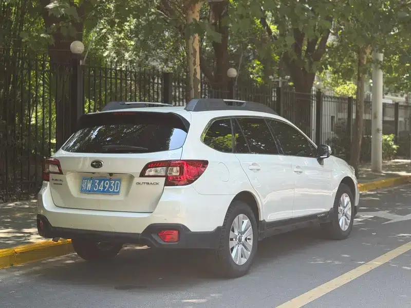 Outback 2015 2.5i Sport Navigation Edition — миниатюра 6