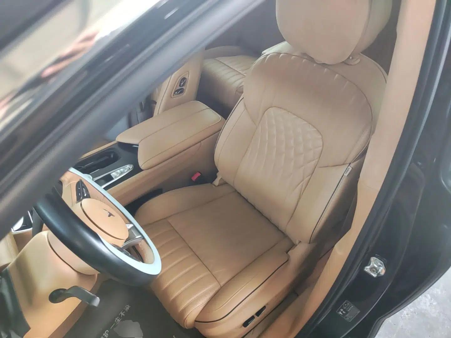 VOYAH Dream 2024 PHEV Ultra-Long Range Flagship Edition — миниатюра 17