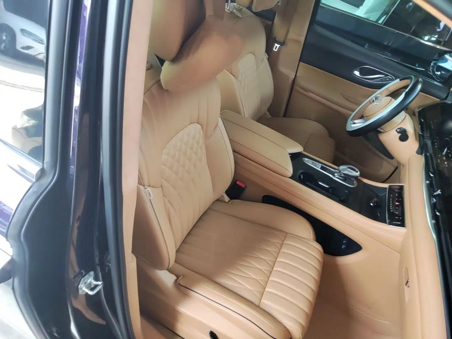 VOYAH Dream 2024 PHEV Ultra-Long Range Flagship Edition — миниатюра 19