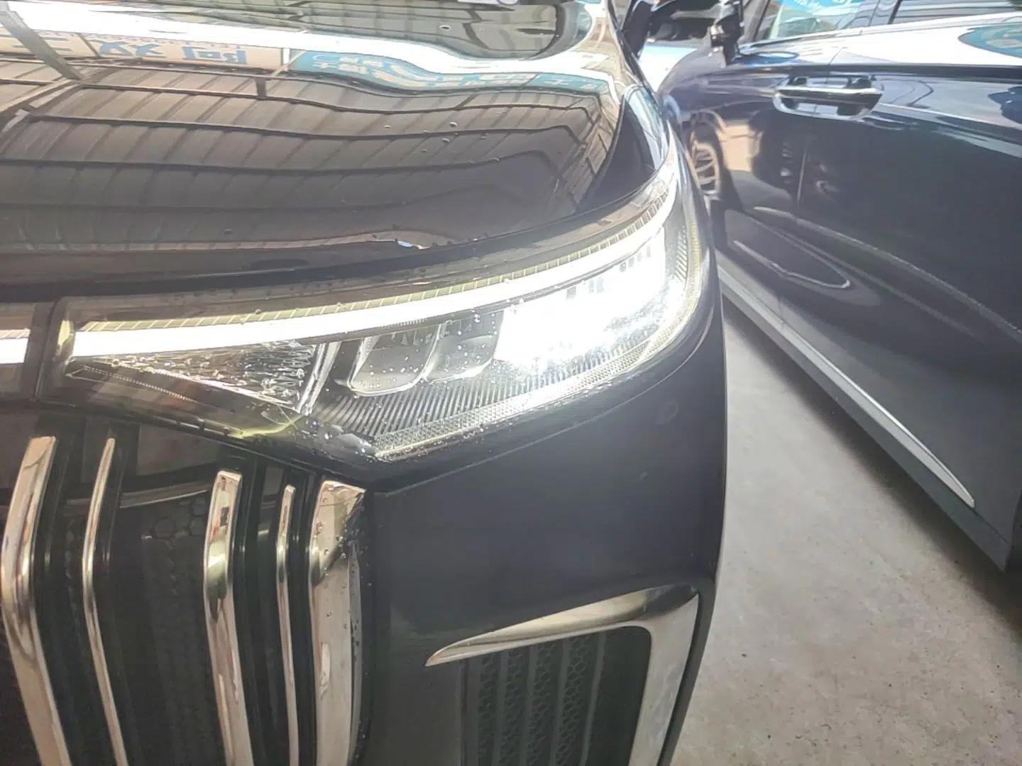 VOYAH Dream 2024 PHEV Ultra-Long Range Flagship Edition — миниатюра 8