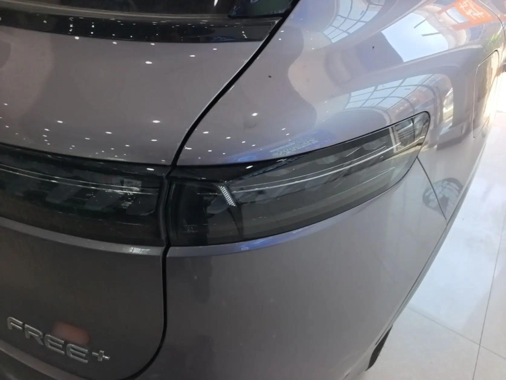 VOYAH FREE 2025 Model FREE+ Rear-Drive Qiankun Edition — миниатюра 9