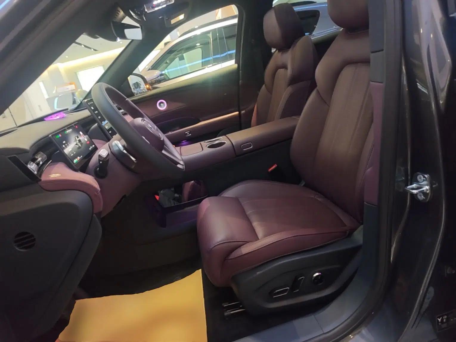 VOYAH FREE 2025 Model FREE+ Four-Wheel-Drive Qiankun Edition — миниатюра 17
