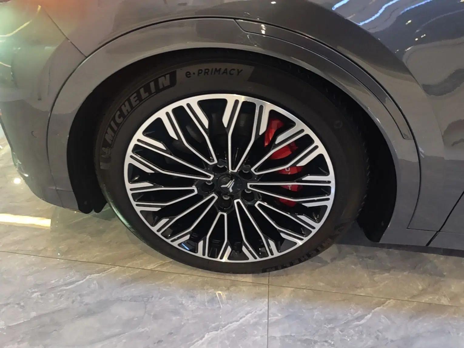 VOYAH FREE 2025 Model FREE+ Four-Wheel-Drive Qiankun Edition — миниатюра 10