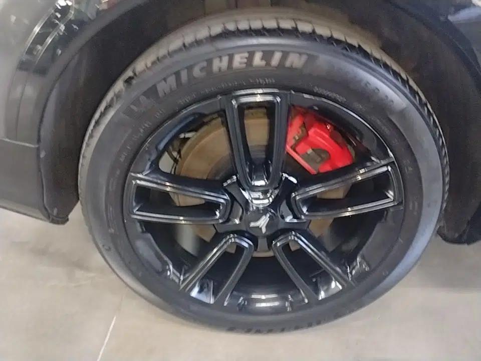 VOYAH FREE 2025 318 259 km All-Wheel-Drive Exploration Edition — миниатюра 11