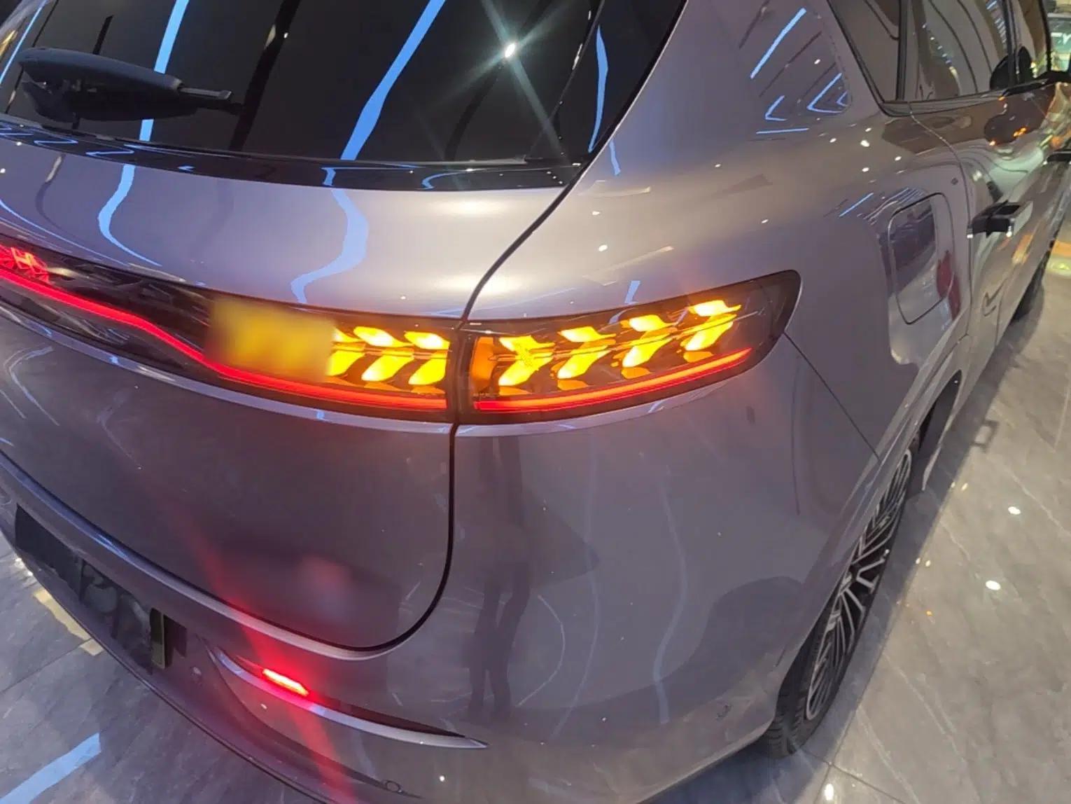 VOYAH FREE 2025 Model FREE+ Four-Wheel-Drive Qiankun Edition — миниатюра 14