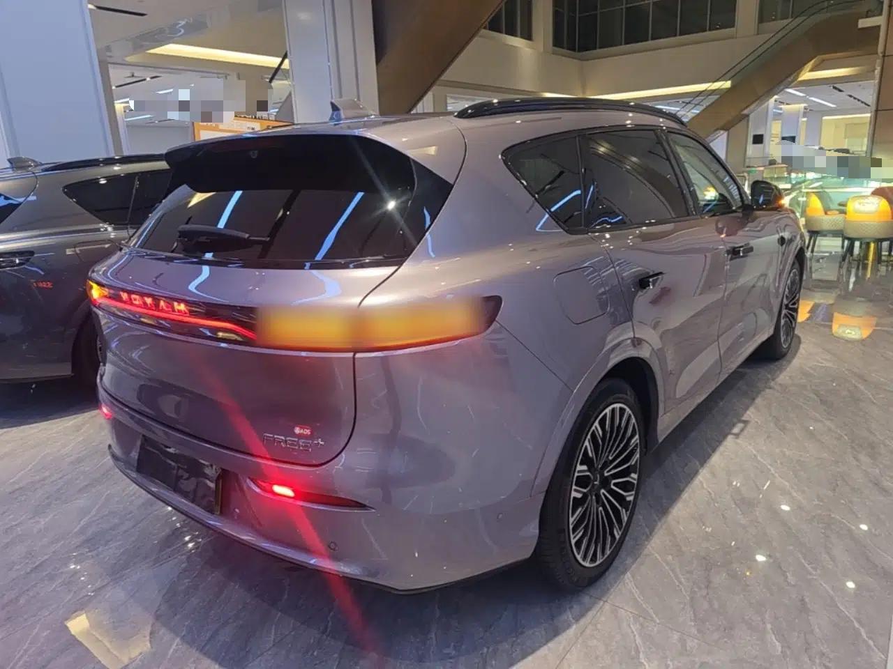 VOYAH FREE 2025 Model FREE+ Four-Wheel-Drive Qiankun Edition — миниатюра 6