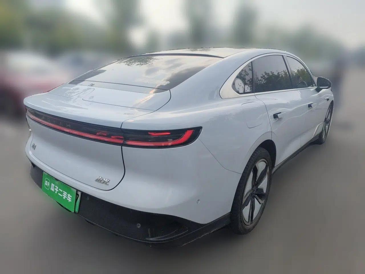 VOYAH PASSION 2023 Four-Wheel Drive Flagship Edition — миниатюра 6