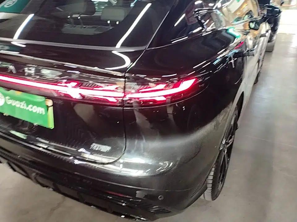 VOYAH COURAGE 2024 Long-Range Supercharge Edition — миниатюра 9