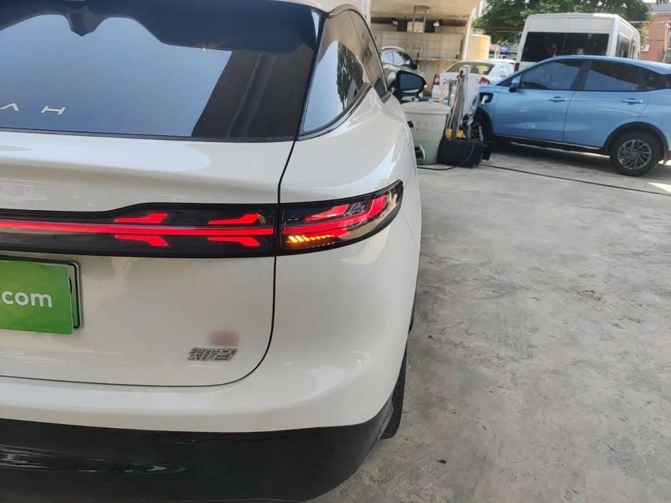 VOYAH COURAGE 2025 Model Four-Wheel-Drive Qiankun Edition — миниатюра 9