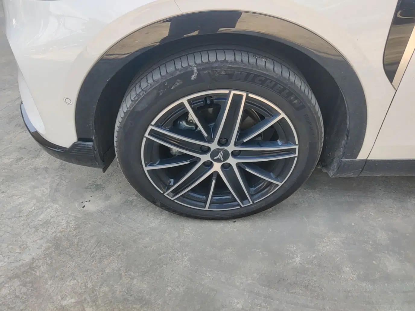 VOYAH COURAGE 2025 Model Four-Wheel-Drive Qiankun Edition — миниатюра 10