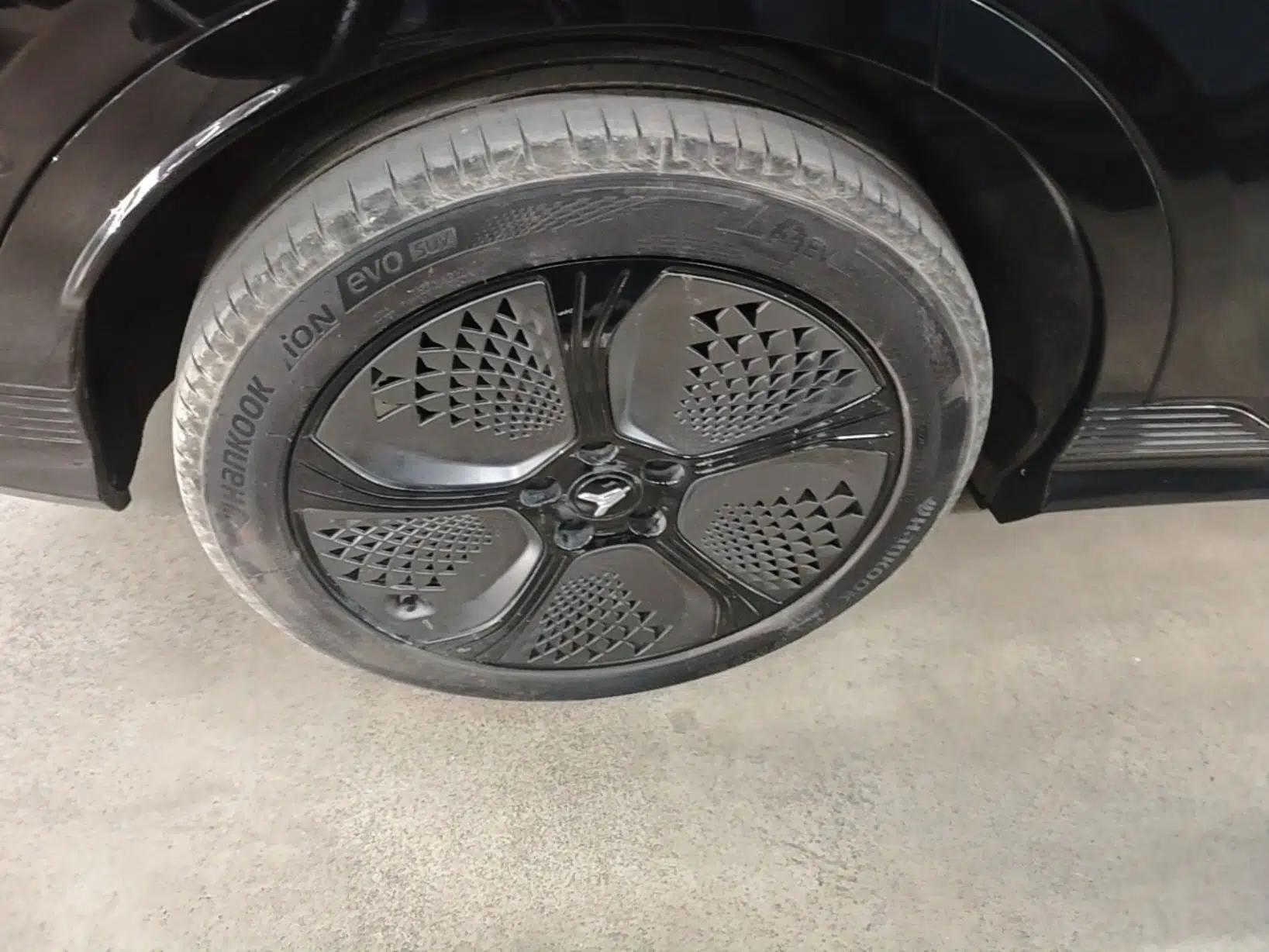 VOYAH COURAGE 2024 Long-Range Smart Edition — миниатюра 11
