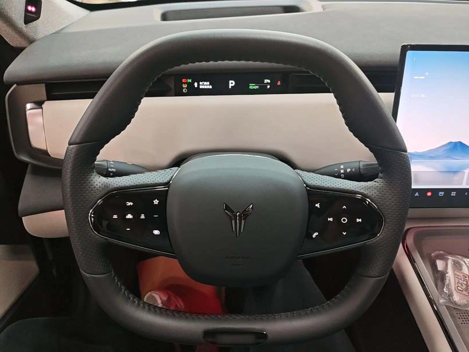 VOYAH COURAGE 2024 Long-Range Smart Edition — миниатюра 13