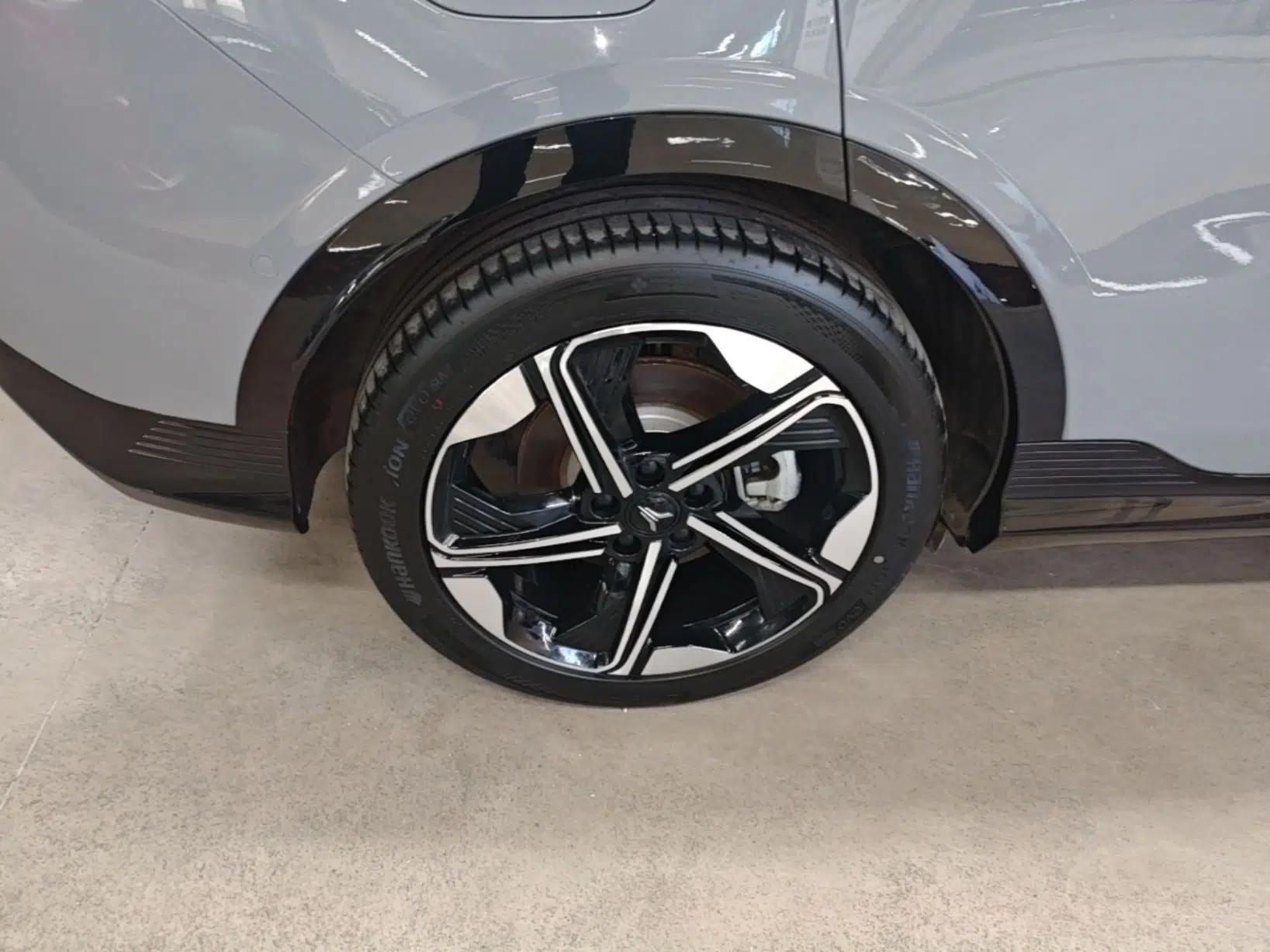VOYAH COURAGE 2024 Long-Range Supercharge Edition — миниатюра 11