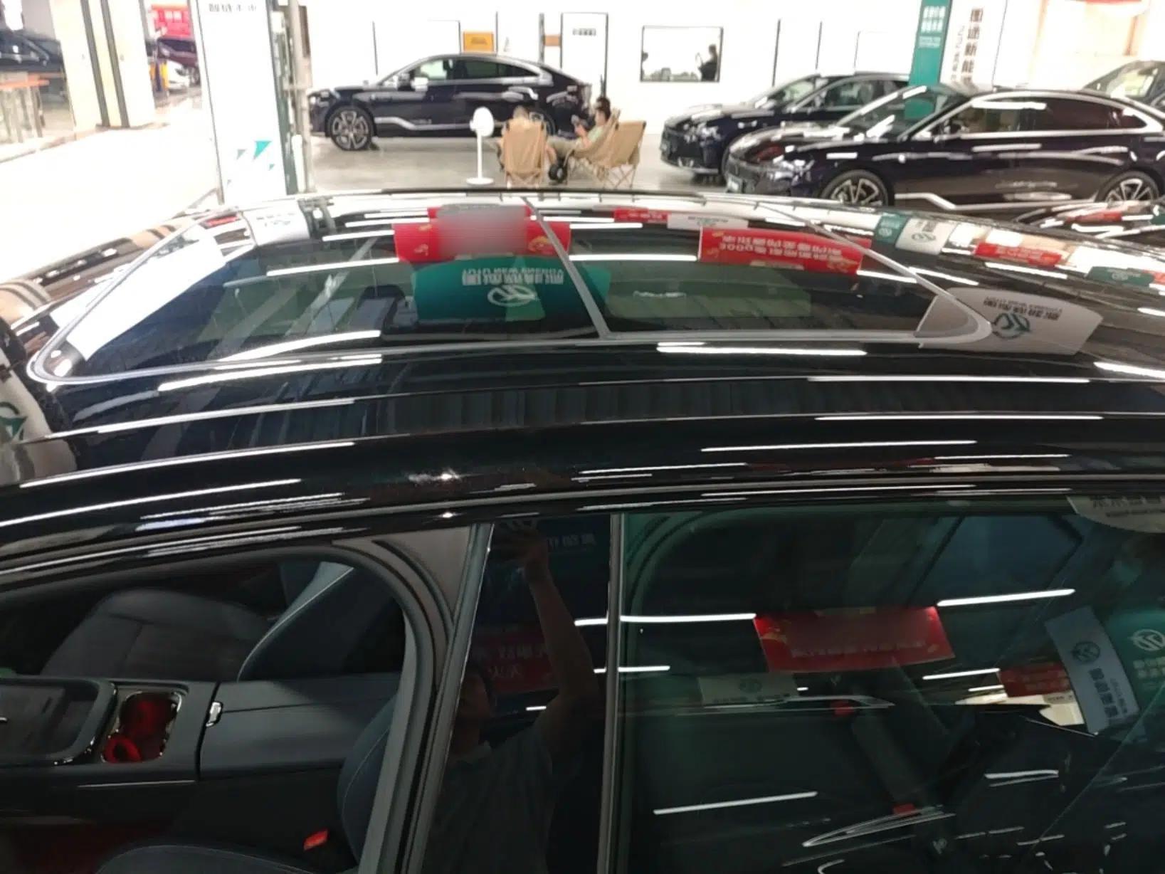 VOYAH COURAGE 2024 Long-Range Supercharge Edition — миниатюра 7