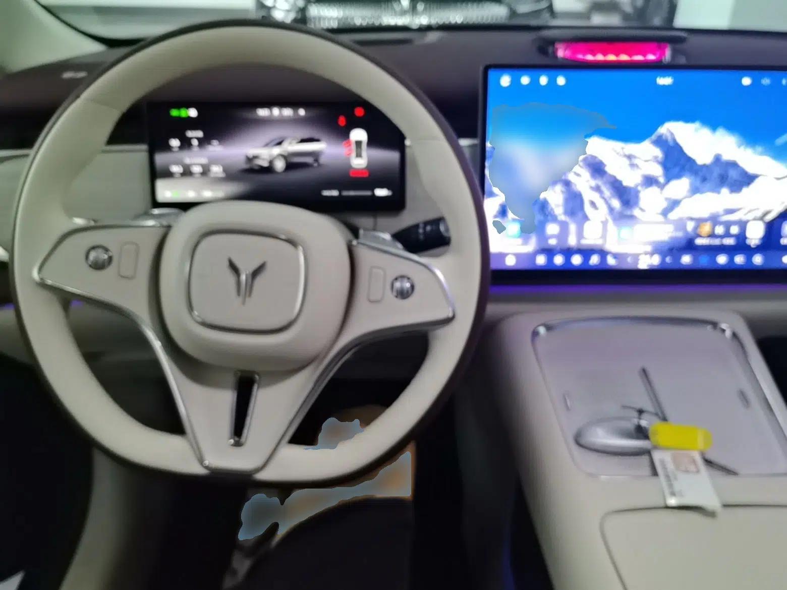VOYAH COURAGE 2025 Model Four-Wheel-Drive Qiankun Edition — миниатюра 17