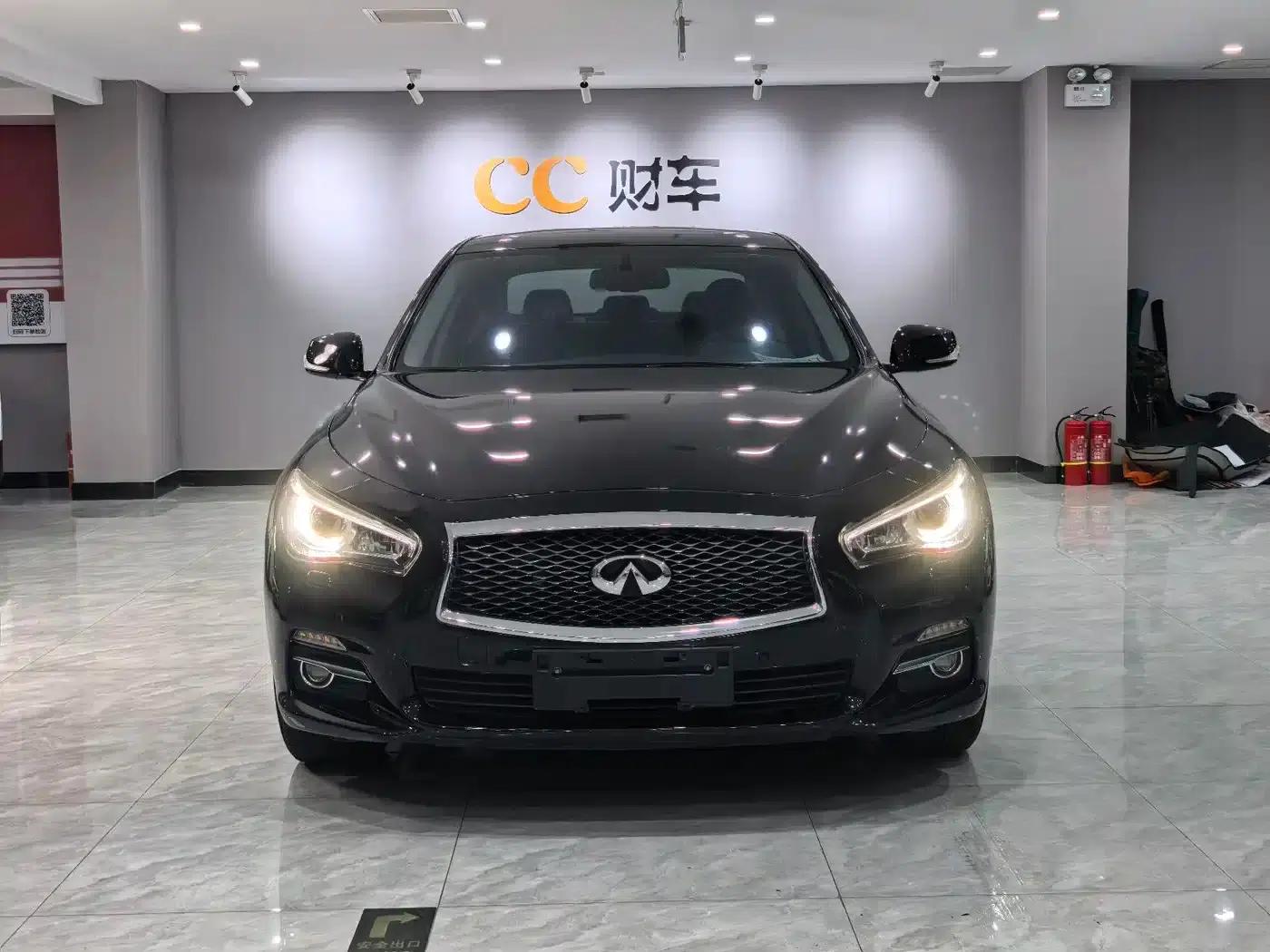 Infiniti Q50L 2015 2.0T Enjoy Edition — миниатюра 2