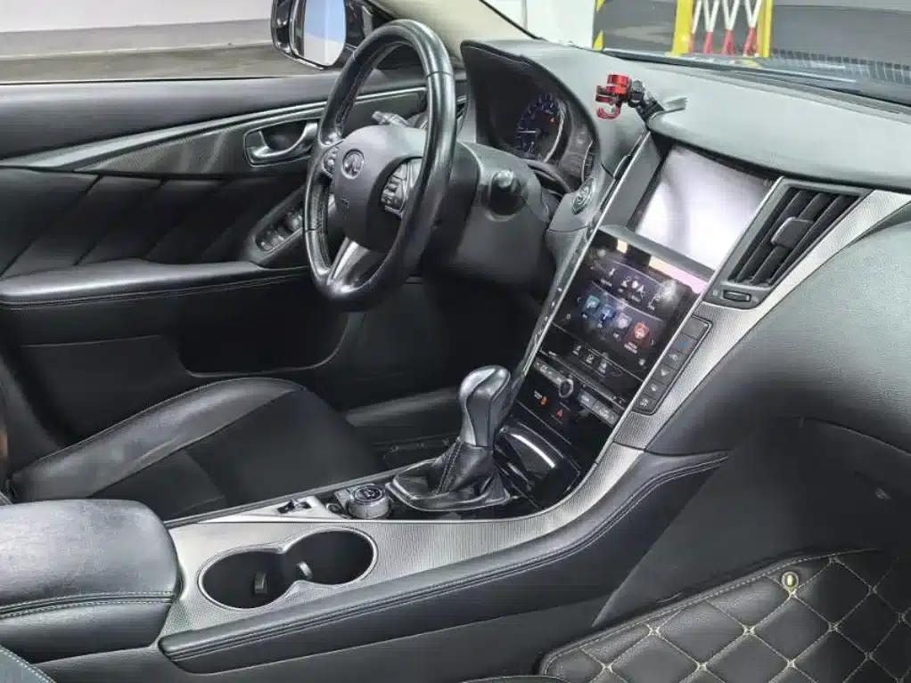 Infiniti Q50L 2015 2.0T Enjoy Edition — миниатюра 11