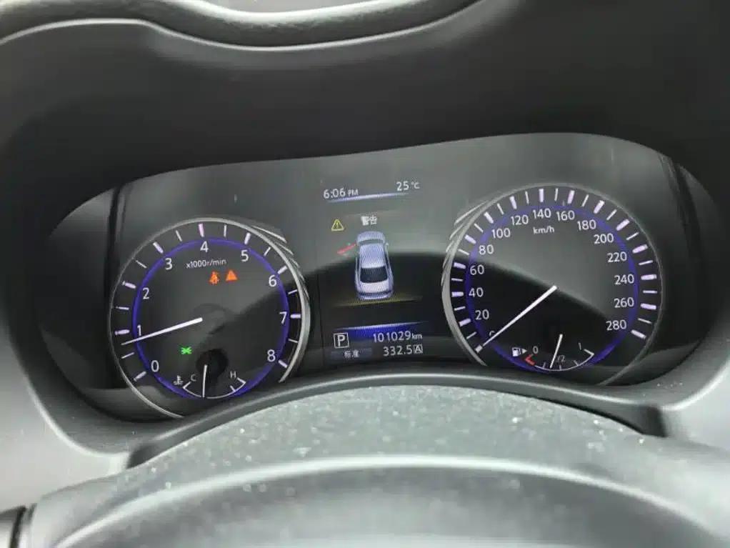 Infiniti Q50L 2015 2.0T Enjoy Edition — миниатюра 4