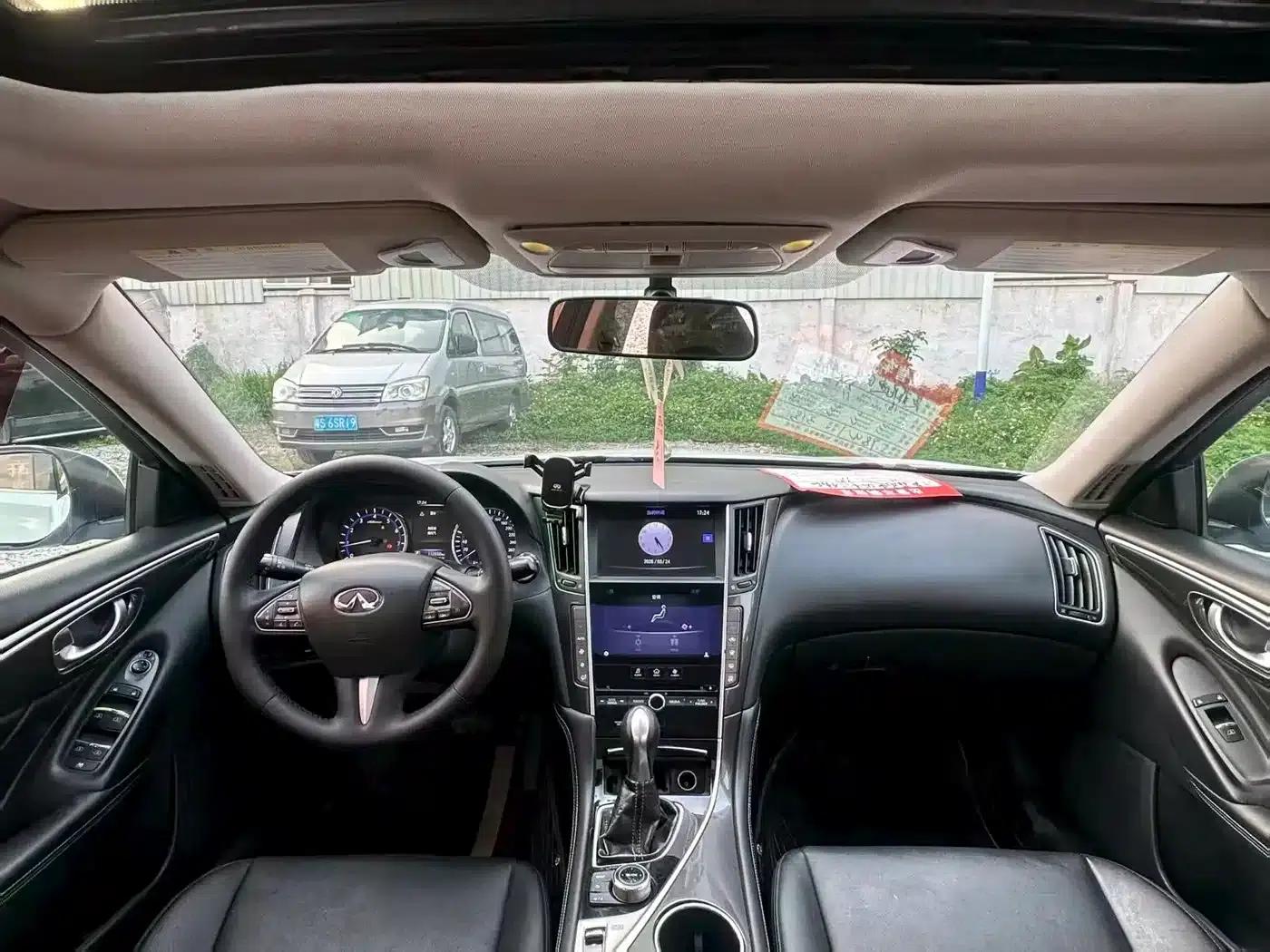 Infiniti Q50L 2016 2.0T Enjoy Edition — миниатюра 5