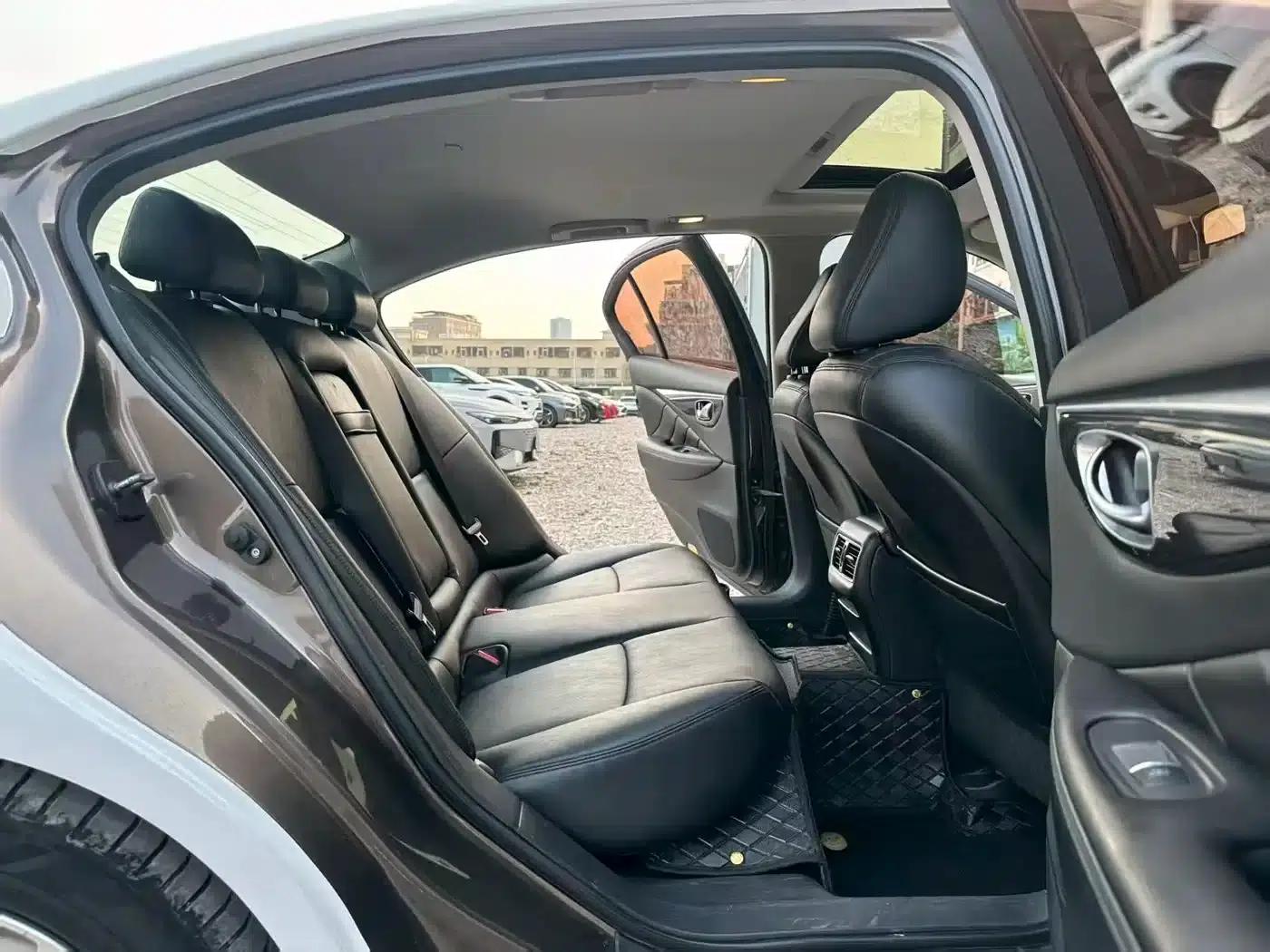 Infiniti Q50L 2016 2.0T Enjoy Edition — миниатюра 6