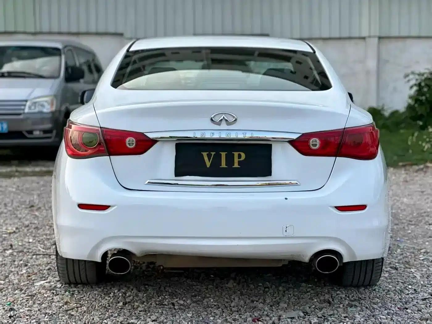 Infiniti Q50L 2016 2.0T Enjoy Edition — миниатюра 8