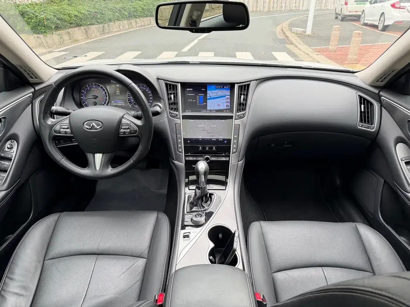 Infiniti Q50L 2016 2.0T Enjoy Edition — миниатюра 9