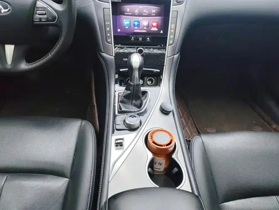 Infiniti Q50L 2016 2.0T Enjoy Edition — миниатюра 16