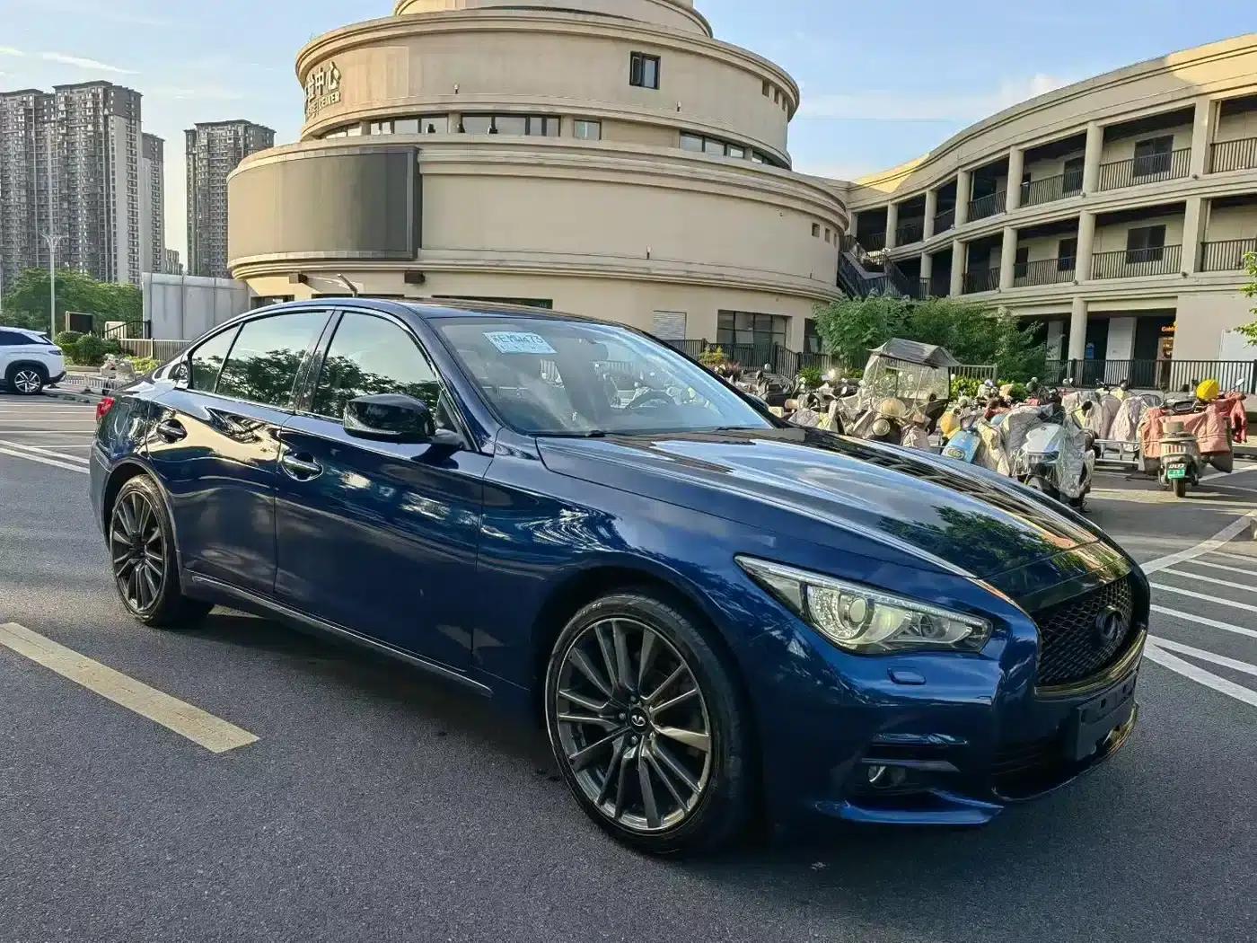 Infiniti Q50L 2016 2.0T Enjoy Edition — миниатюра 3