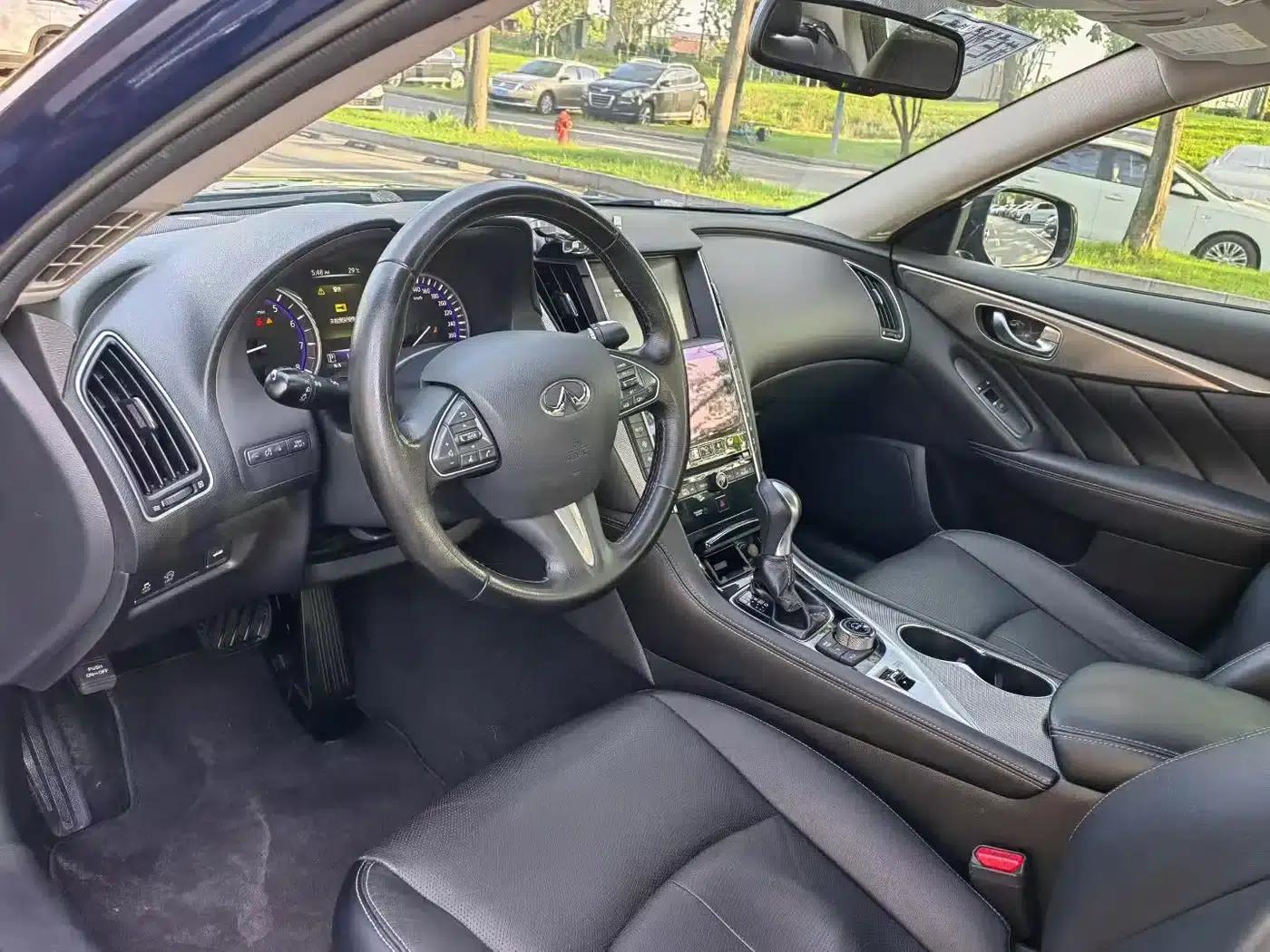 Infiniti Q50L 2016 2.0T Enjoy Edition — миниатюра 4