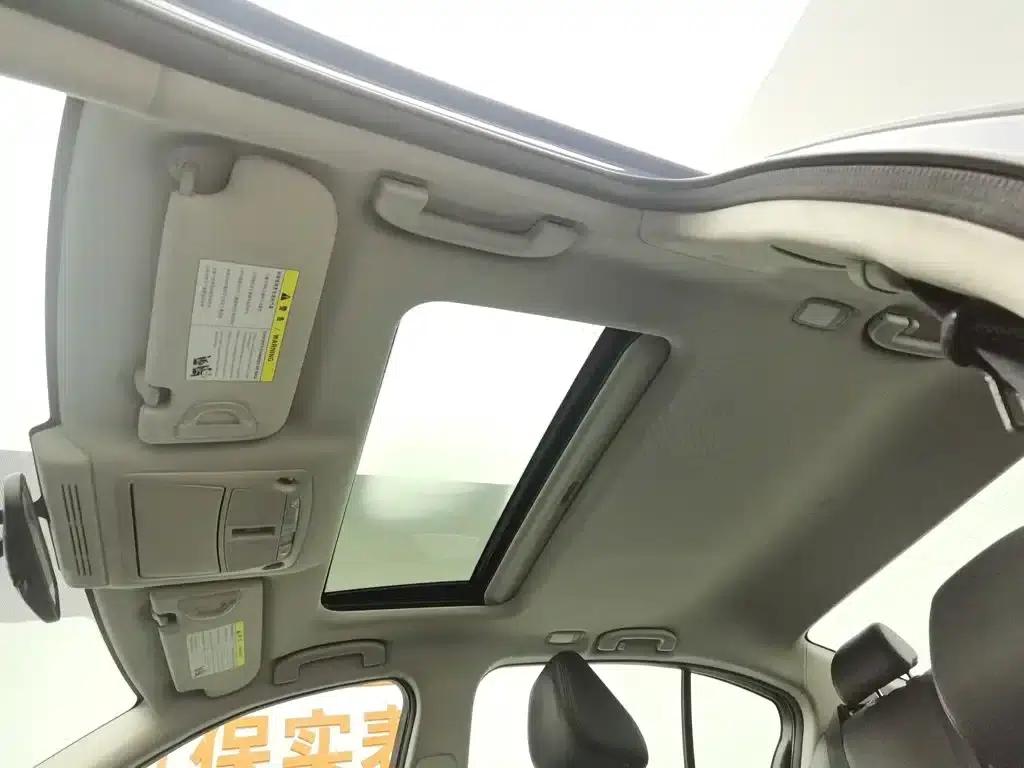 Infiniti Q50L 2018 2.0T Comfort Edition (China VI Emission Standard) — миниатюра 14