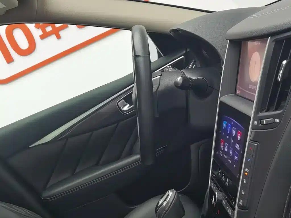 Infiniti Q50L 2018 2.0T Comfort Edition (China VI Emission Standard) — миниатюра 22