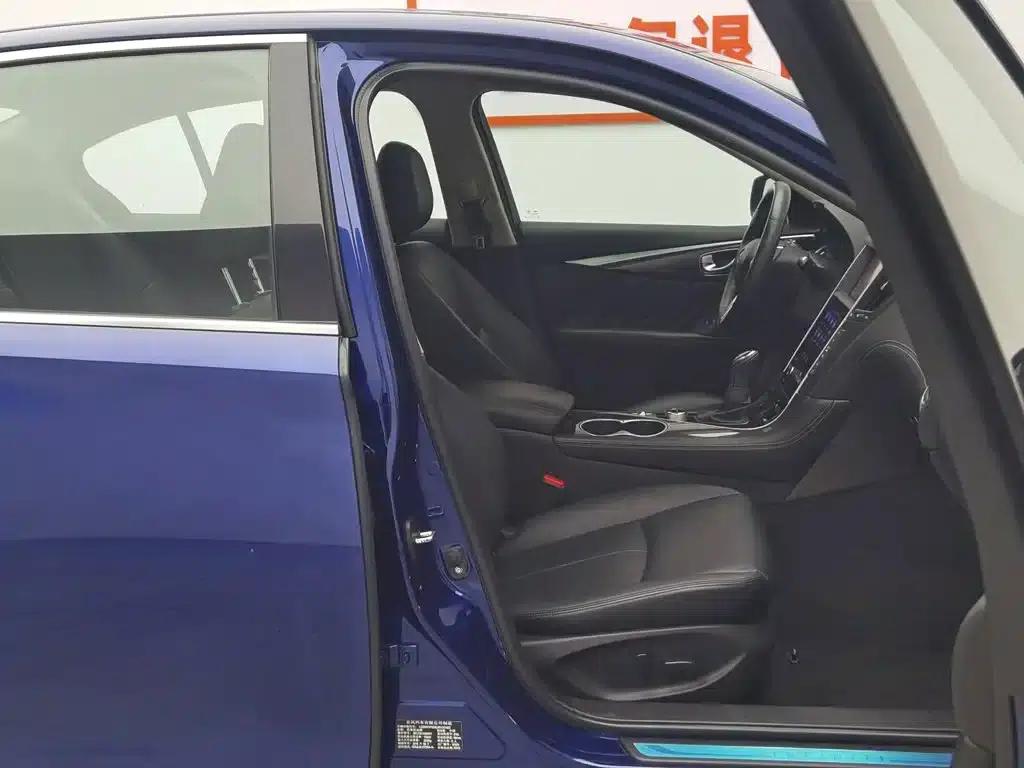 Infiniti Q50L 2018 2.0T Comfort Edition (China VI Emission Standard) — миниатюра 23