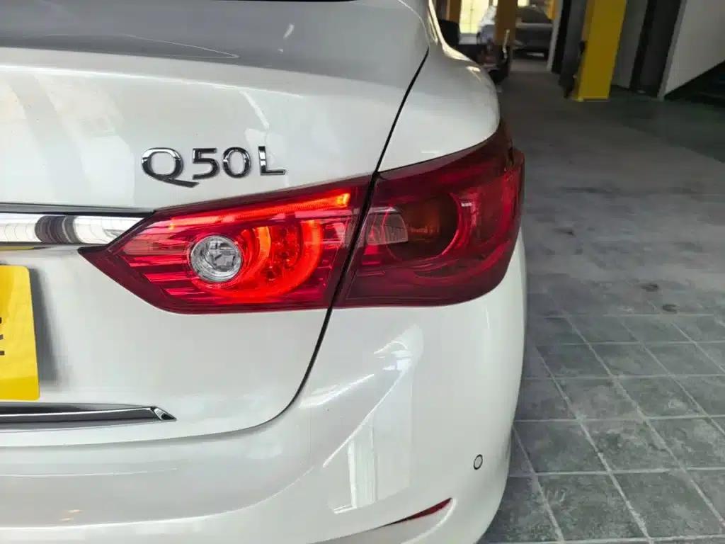 Infiniti Q50L 2016 2.0T Entry-level Edition — миниатюра 8