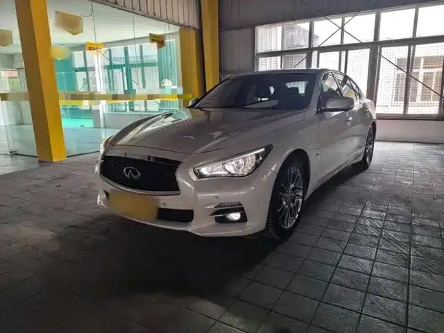Infiniti Q50L 2016 2.0T Entry-level Edition