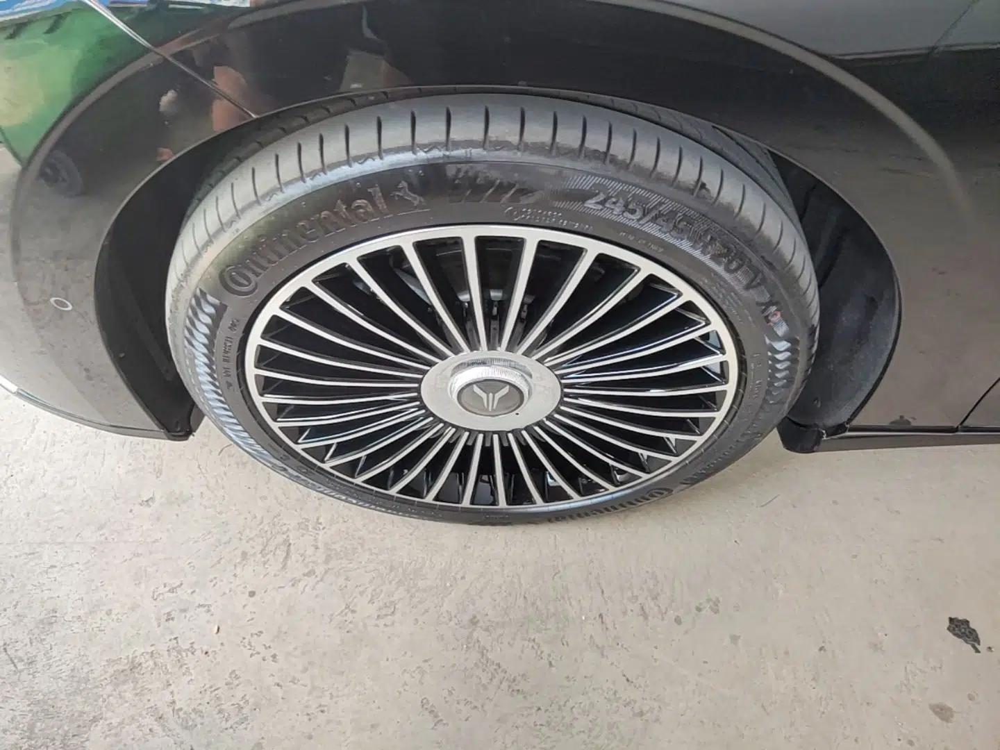 VOYAH Lantu Chiguang L 2026 Four-Wheel-Drive Ultra — миниатюра 10