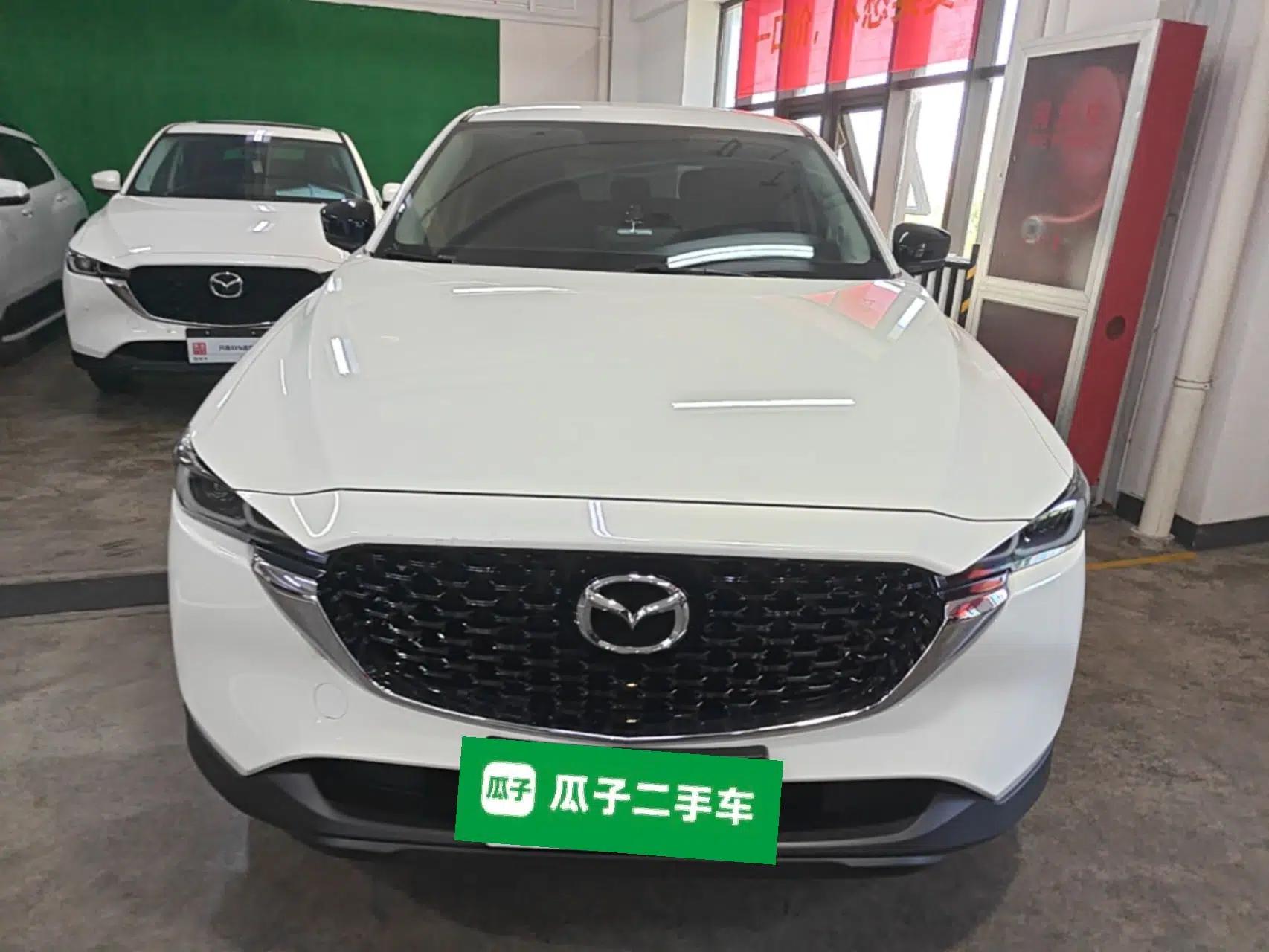 Mazda CX-5 2024 2.0L Automatic Two-Wheel Drive Comfort Version — миниатюра 2