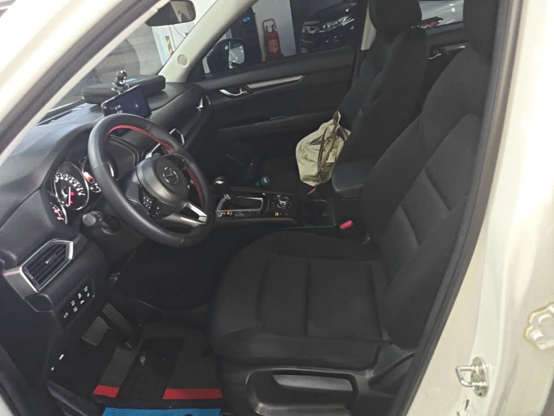Mazda CX-5 2024 2.0L Automatic Two-Wheel Drive Comfort Version — миниатюра 17