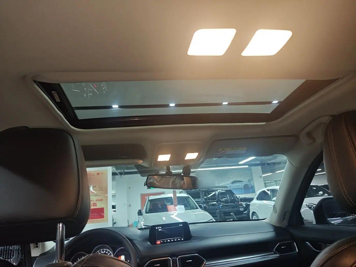 Mazda CX-5 2021 2.5L Automatic Two-Wheel Drive ZhiZun Version — миниатюра 21