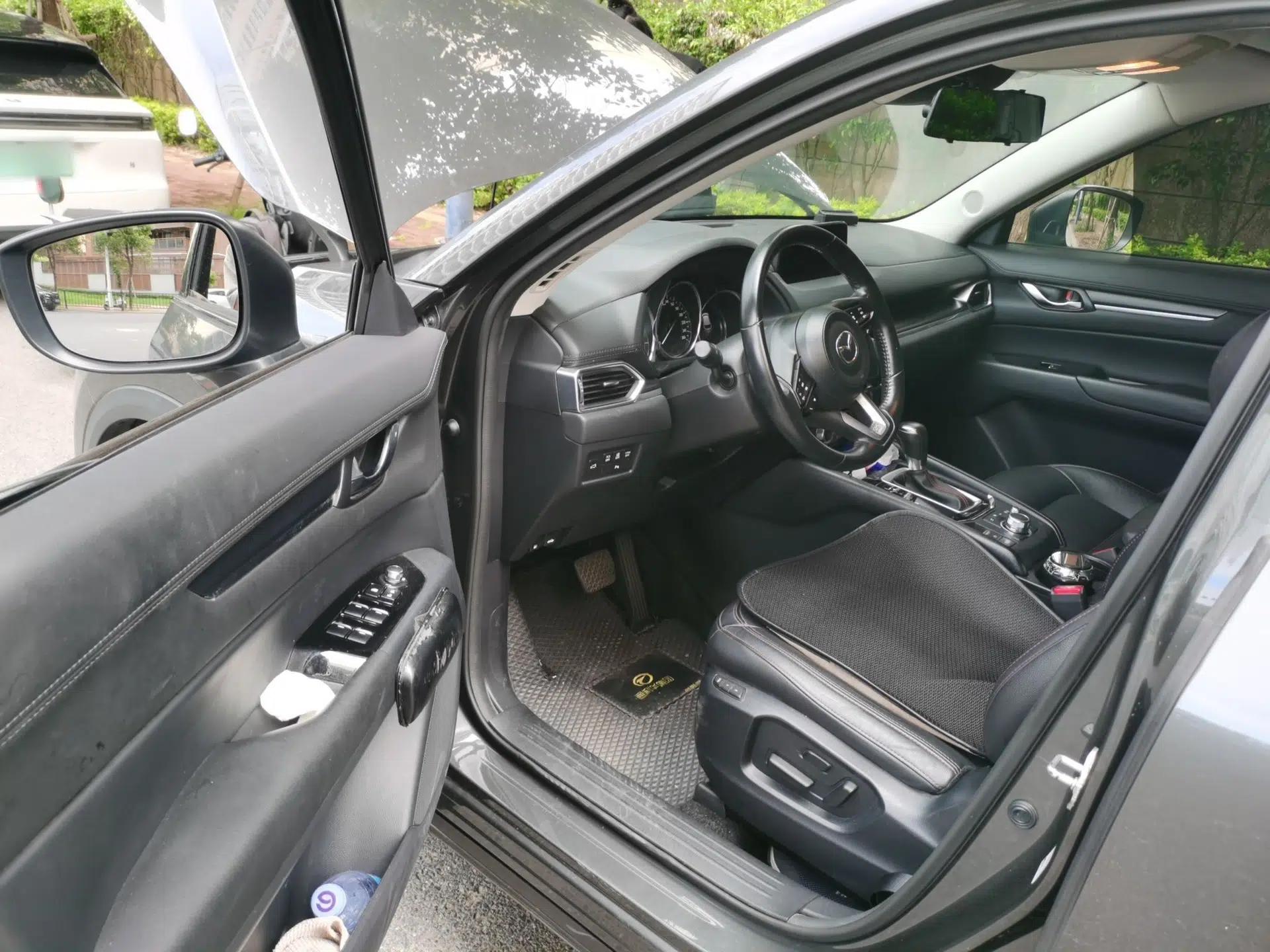 Mazda CX-5 2021 2.0L Automatic Two-Wheel Drive Black Knight — миниатюра 16