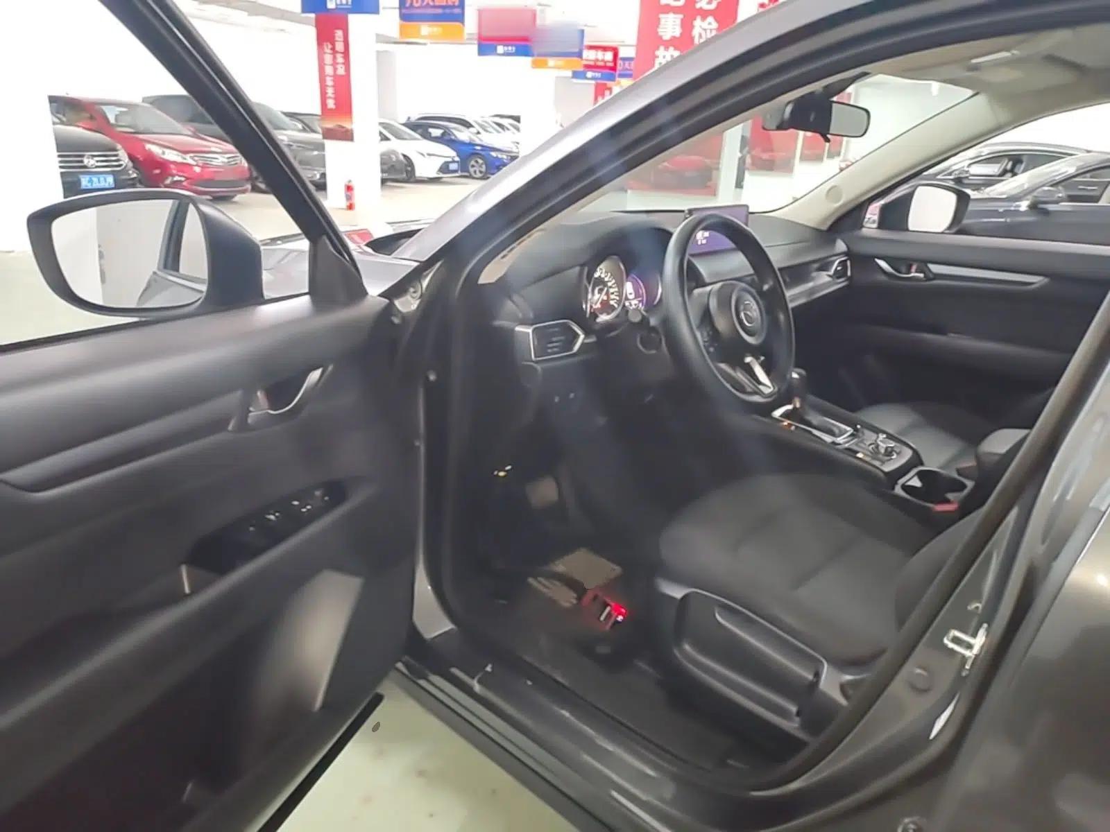 Mazda CX-5 2024 2.0L Automatic Two-Wheel Drive Comfort Version — миниатюра 18