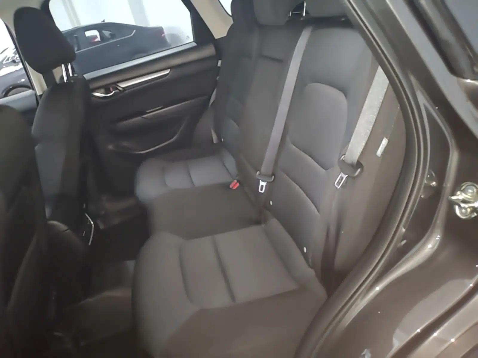 Mazda CX-5 2024 2.0L Automatic Two-Wheel Drive Comfort Version — миниатюра 20