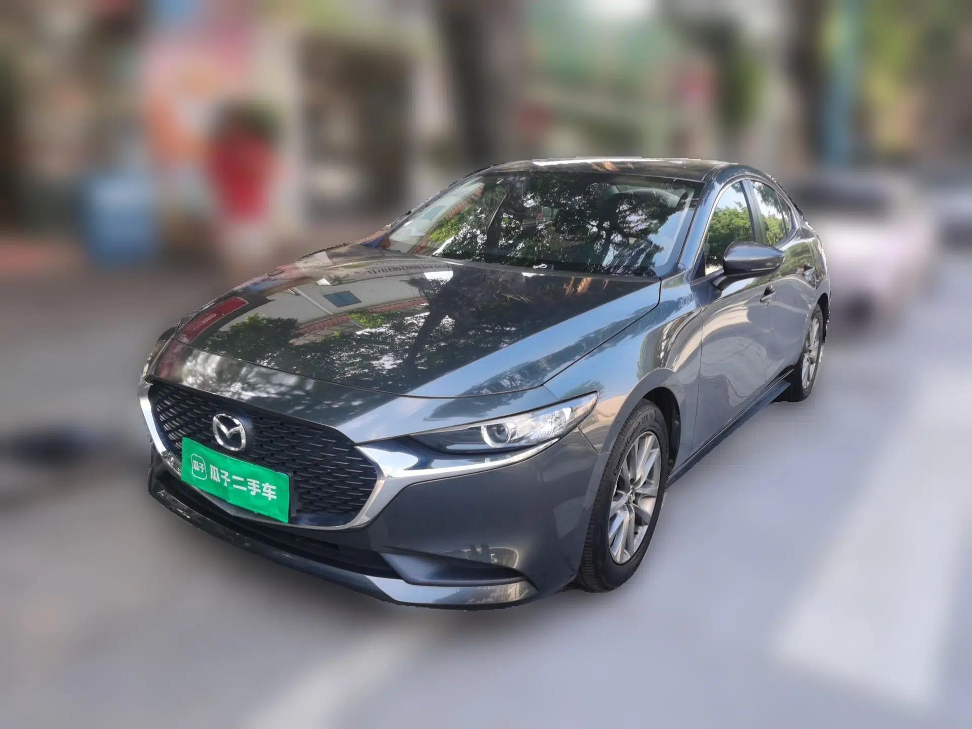 Mazda 3 Axela 2020 1.5L Automatic ZhiMei Edition — миниатюра 1