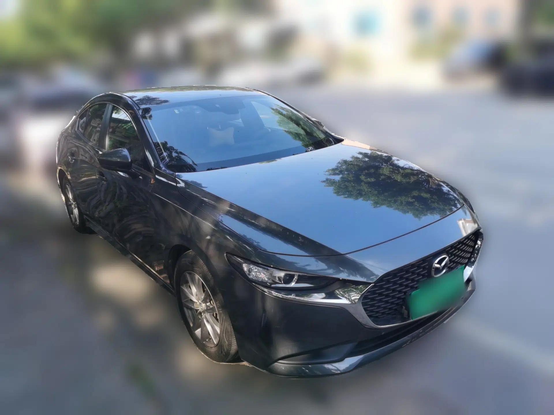 Mazda 3 Axela 2020 1.5L Automatic ZhiMei Edition — миниатюра 3