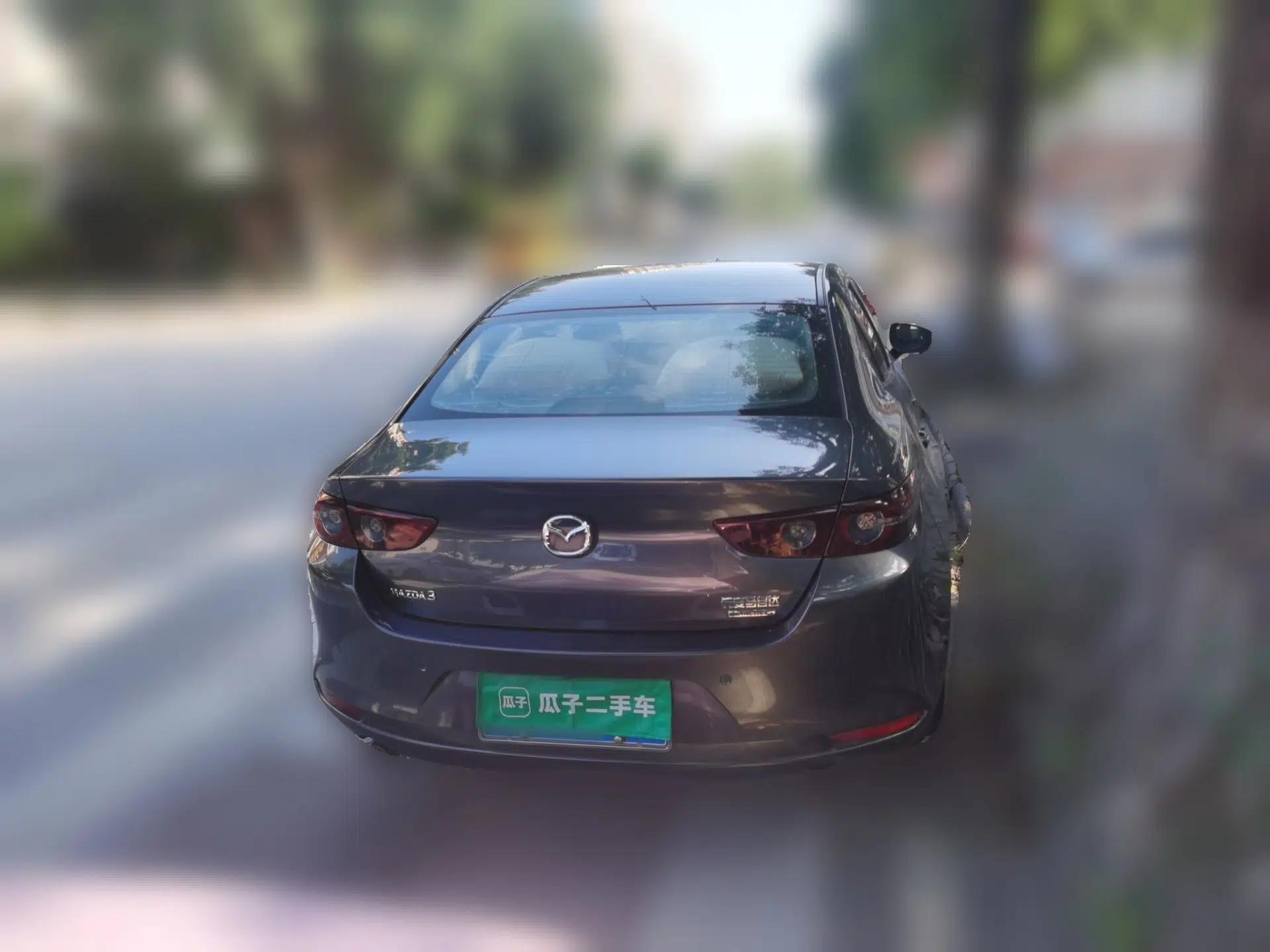 Mazda 3 Axela 2020 1.5L Automatic ZhiMei Edition — миниатюра 5
