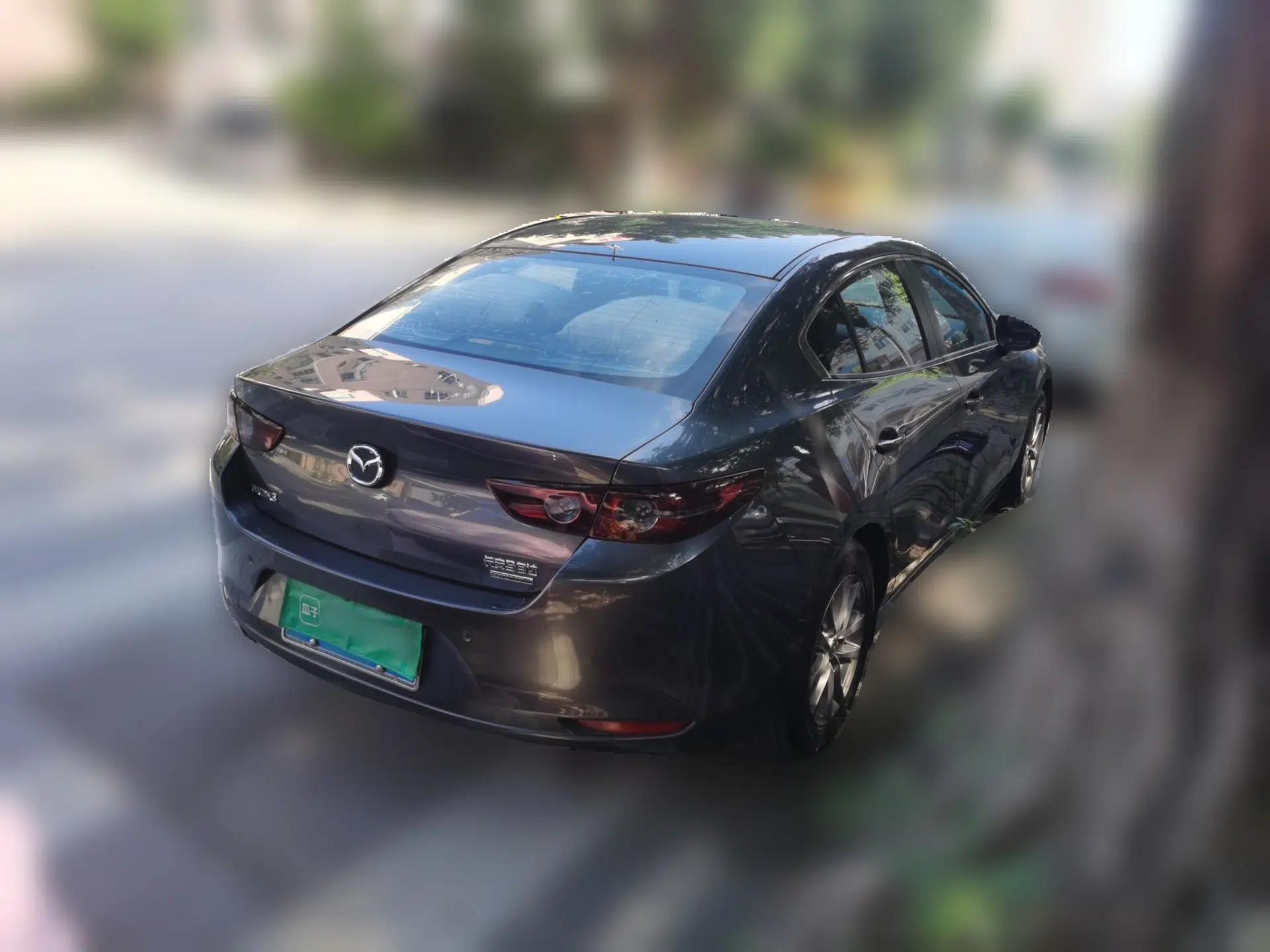 Mazda 3 Axela 2020 1.5L Automatic ZhiMei Edition — миниатюра 6