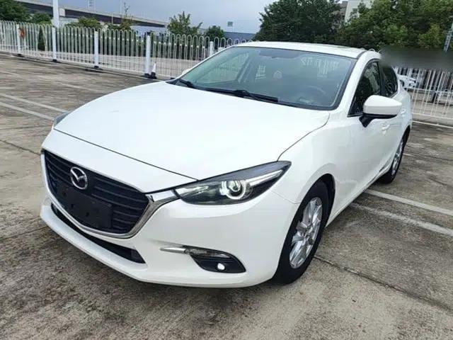 Mazda 3 Axela 2017 Sedan 1.5L Automatic Luxury Model Emission Standard China V