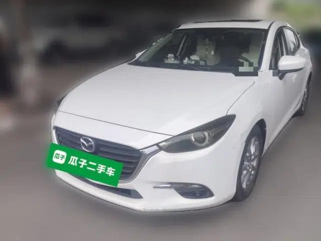 Mazda 3 Axela 2017 Hatchback 1.5L Automatic Luxury Model Emission Standard China V