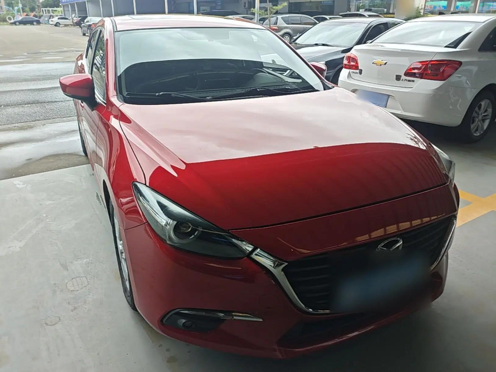 Mazda 3 Axela 2017 Sedan 1.5L Automatic Luxury Model Emission Standard China V — миниатюра 3