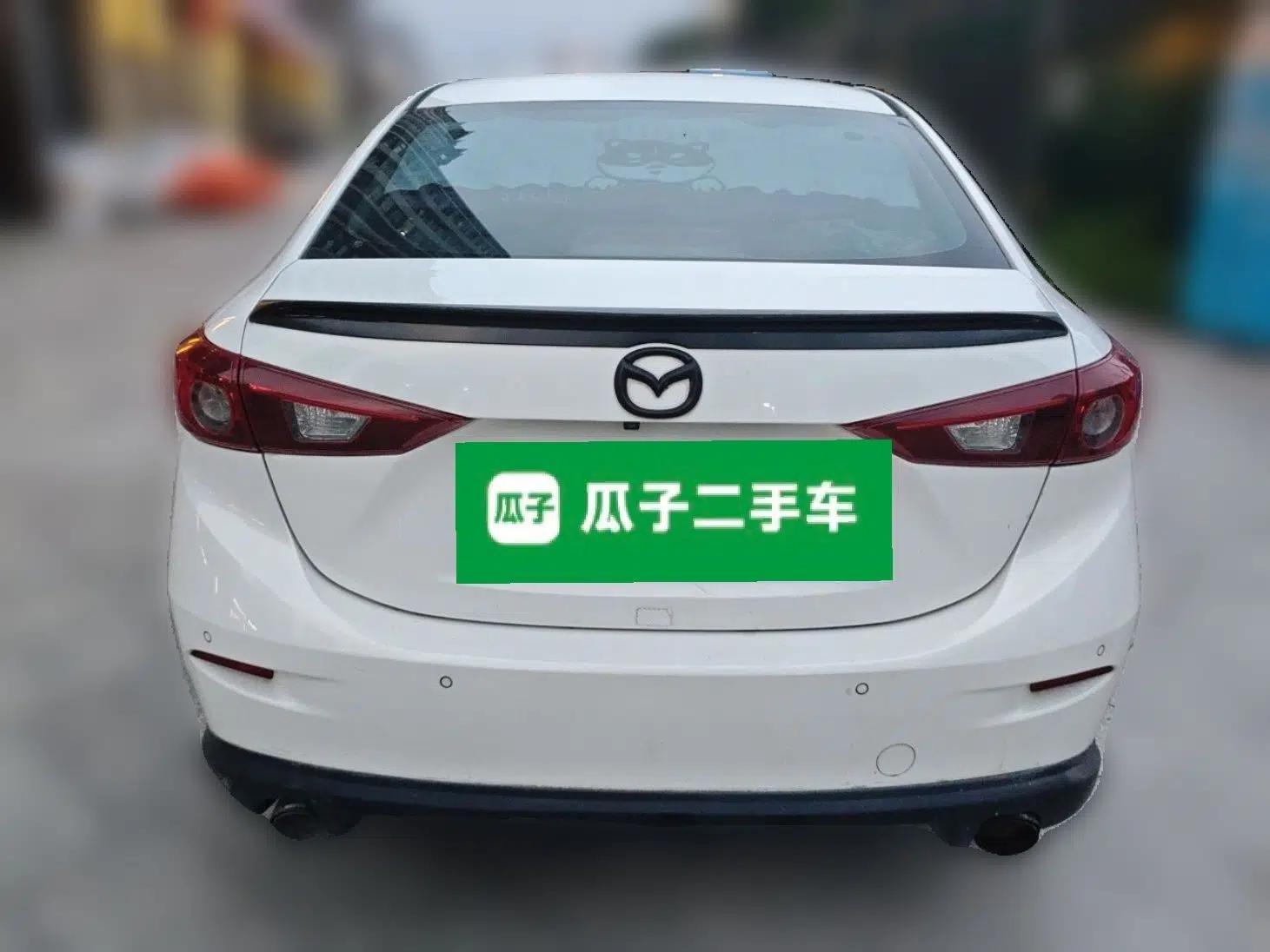 Mazda 3 Axela 2016 Sedan 1.5L Automatic Luxury Model — миниатюра 5